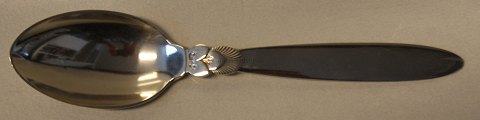 Cactus Dinner spoon
Produced by Georg Jensen. # 11
Length 19 cm.