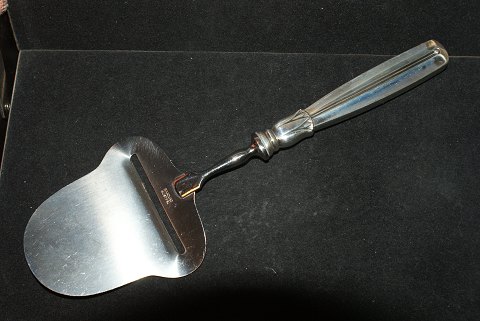 Cheese slicer Lotus SilverW & S SørensenLength 22.5 cm.SOLD