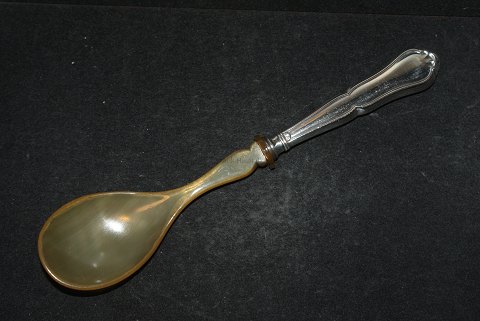 Acidic spoon w / Bone leaf Rita silver cutlery
Horsens silver
Length 18 cm.
