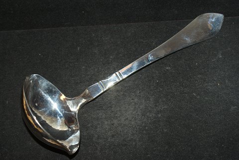 Sauce Ladle Antique No. 4 / Continental # 4
Georg Jensen