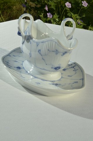 Royal Copenhagen Blue fluted Rare Sauce boat