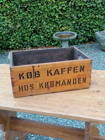 Trækasse med skrift
