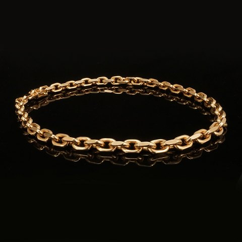 Sehr kräftige Halskette aus 14kt Gold. L: 52cm. G: 
165,2gr