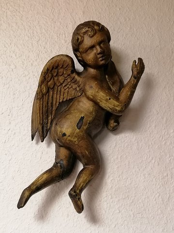 Baroque angel
