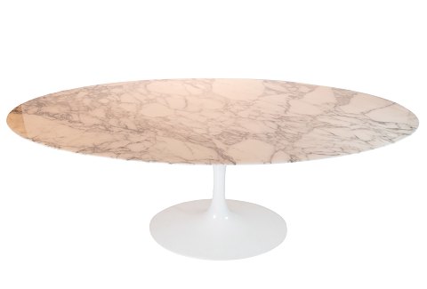 Tulip Oval Spisebord - Marmor Top - Eero Saarinen - Knoll Furniture
