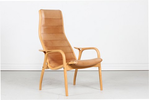 Yngve Ekström
Lamino chair
with leather
