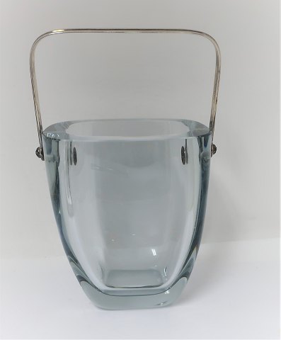 Isspand med sølvhank lavet af Dragsted. Sterling (925). Højde 15,5 cm