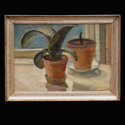 Unknown artist: Flowerpots in a window. Signed 
"CPH"circa 1930. Visible size: 35x50cm. With 
frame: 59x44cm