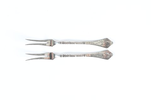 Antik Rococo Silver Flatvare
Small serving fork
L 14,5 cm