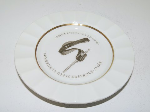 Royal Copenhagen
Naval Service Christmas plate 1976