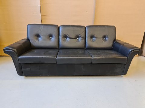 Sort sofa
Kr. 1800,-