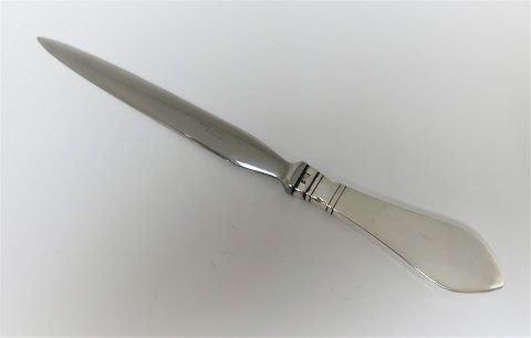 Georg Jensen. Silberbesteck. Sterling (925). Antik. Brieföffner mit Stahlklinge. 
Länge 20 cm.