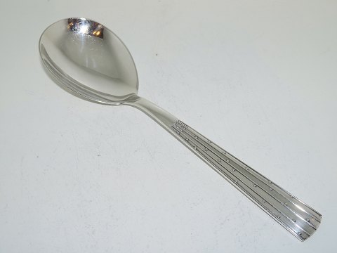 Champagne
Serveringsske 20,6 cm.