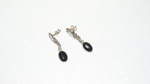 Georg Jensen Øreringe #17  med sort onyx
Stemplet Georg Jensen  Sterling Danmark