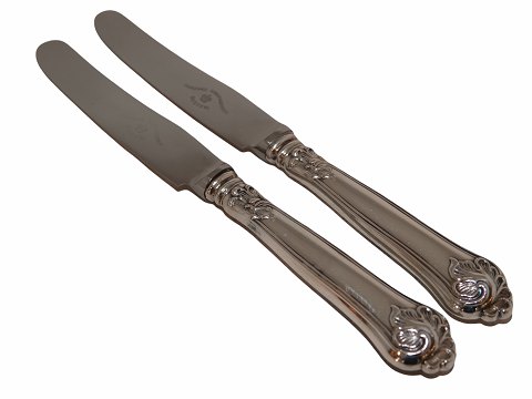 Sachian Flower silver
Dinner knife with long blade