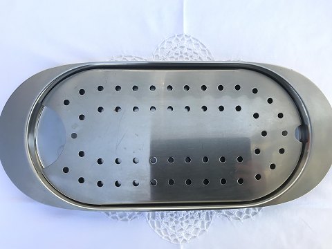Stelton
Cylinda-line
Stainless steel
Fish dish with grate
* 475 DKK
