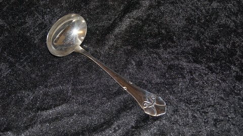 Sauce spoon #French Lily Silver stain
Produced by O.V. Mogensen.
Length 17.8 cm approx