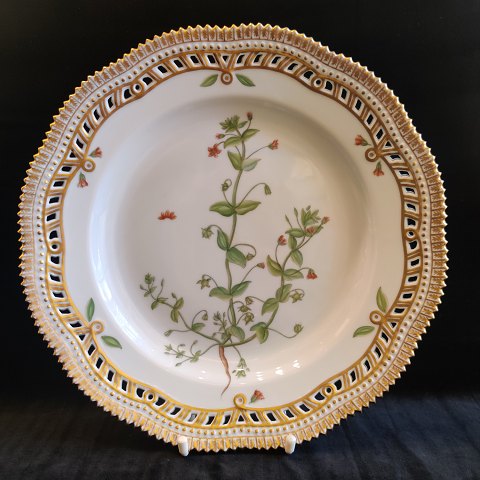 Royal Copenhagen, Flora Danica; Dinner plate #3553