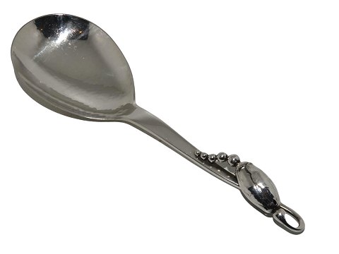 Georg Jensen Magnolia
Stor serveringsske