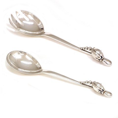 Georg Jensen Blossom serving set, sterlingsilver. 
#84. L: 21,5cm. W: 154gr