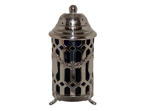 Danish silver
Pepper shaker with blue glass from 1902