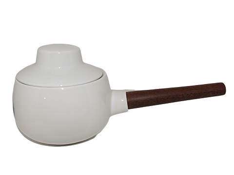 Blue Koppel
Gravy boat with wooden handle