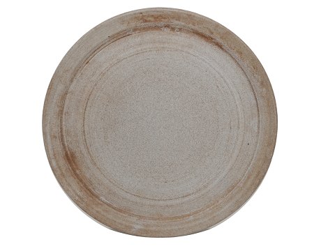 Ildpot
Large round lid 28.7 cm.