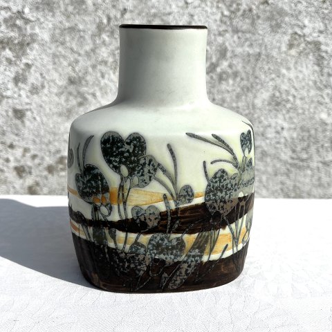 Royal Copenhagen
Vase
#963 / 3207
*300kr