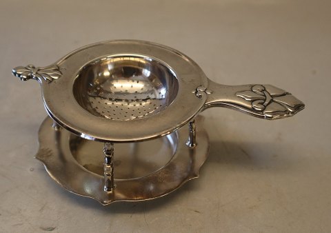 Fleur-de-lis Tea strainer Silver plated 13 cm with holder