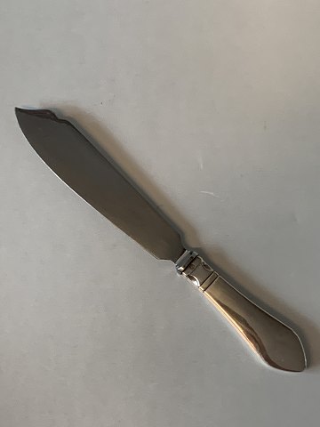 Lagkagekniv #Antik Georg Jensen
Længde 22,5 cm