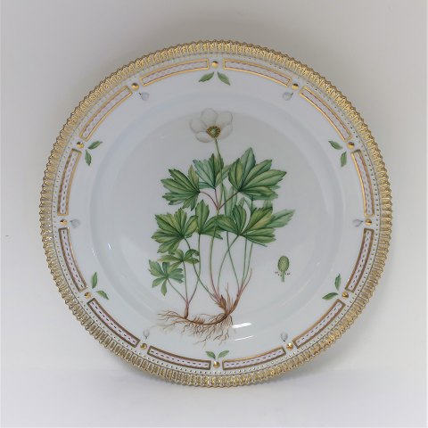 Royal Copenhagen. Flora Danica. Round dish. Model # 376 (3523). Diameter 30 cm. 
(1 quality). Anemone silvestris L