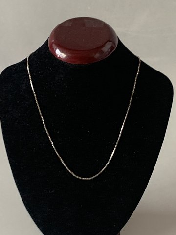 Elegant silver necklace
Length 43 cm
Nice and well maintained condition