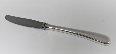 Michelsen. Ida. Menüemesser. Entwurf: Ole Hagen. Sterling (925). Länge 23,5 cm.