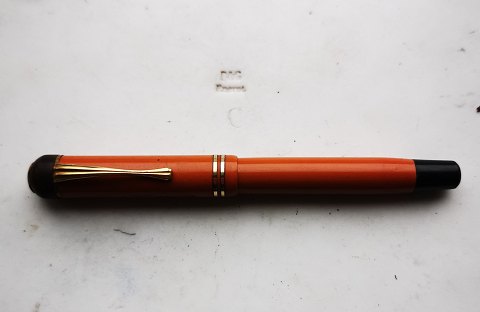 Koralrød Montblanc 20 fyldepen