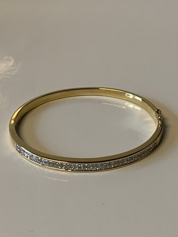 Bracelet 18 carat gold with brilliants
Stamped 750
Length 59.66 cm
