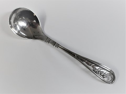 Georg Jensen. Silberbesteck (925). Zuckerlöffel. Besteck Nr. 42. Länge 14 cm.