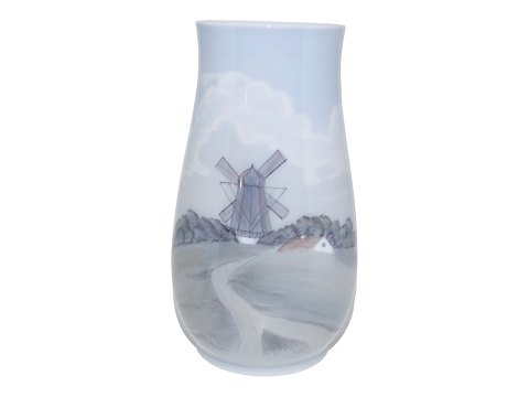 Bing & Grondahl, 
Vase with Danish mill