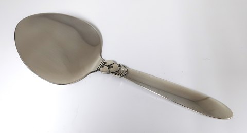 Georg Jensen. Silberbesteck (925). Kaktus. Kuchenlöffel. Länge 19,8 cm. 
Produziert von 1933 - 1945.