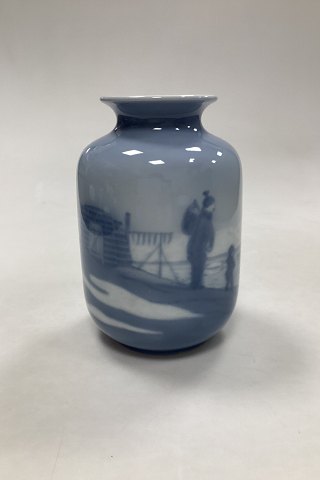 Bing og Grøndahl Vase med Motiv fra Grønland No. 719/5463