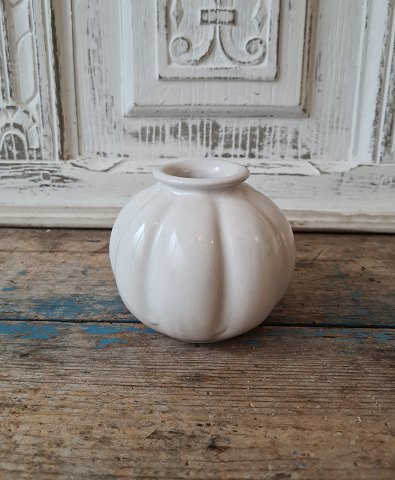 item no: 529028