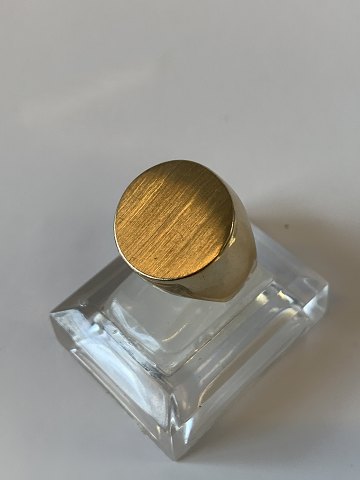 Finger ring #14 carat
Stamped 585 SRK
Size 50