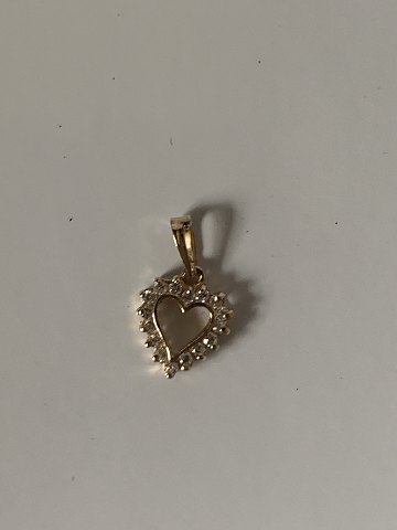 Stylish heart pendant in #14carat gold