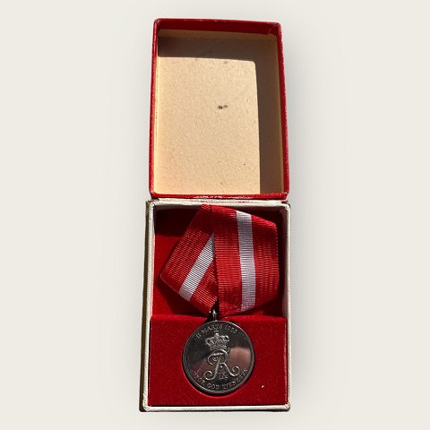 Fortjenstmedalje
*500Kr