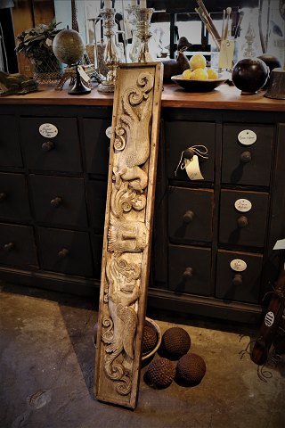 Decorative antique French 1700 / 1800s wooden panel in carved wood with some 
remnants of original old paint...