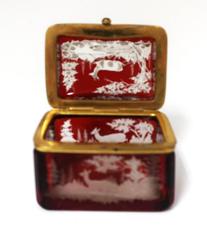 Small sugar box. Red glass. Height 6 cm. Width 5 cm. Length 7.2 cm.