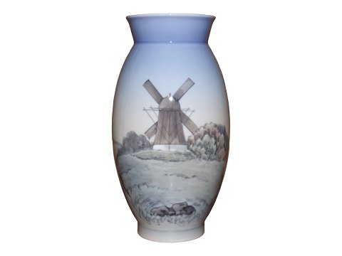 Bing & Grondahl, 
Vase with Danish mill