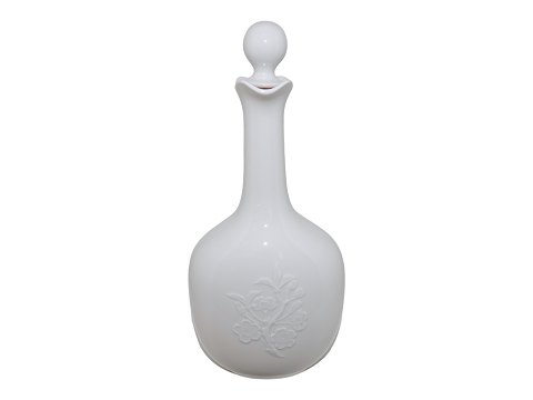 Royal Copenhagen blanc de chine
Lidded decanter with Royal Copenhagen logo on the side
