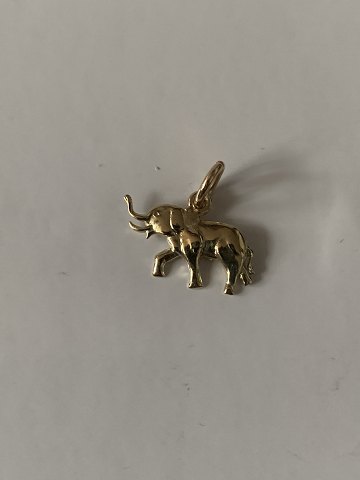 Elefant  i 14 karat Guld
Stemplet 585
Måler H. ca. 10,00 x B. 18,00 mm
Med øsken ca. 15,00 mm