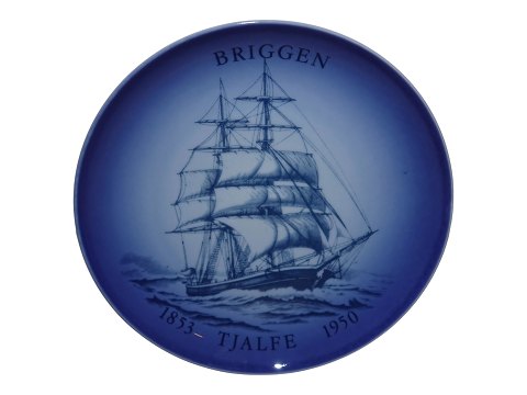 Bing & Grøndahl
Marine plate No. 11 Briggen Tjalfe