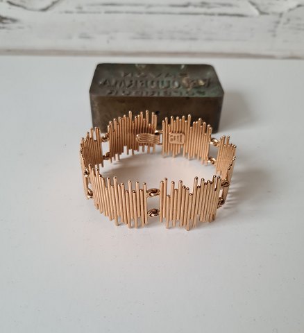 item no: 543695